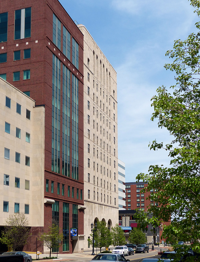 Comerica Bank Building by Nate Lindsey
