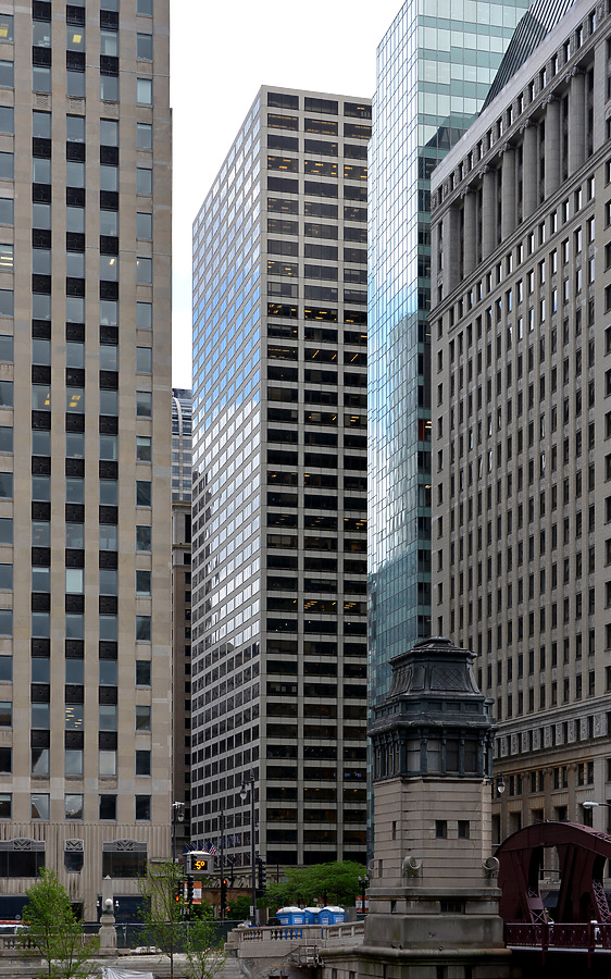 180 North LaSalle by John W. Cahill