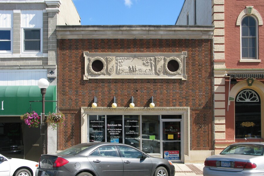 212 North Minnesota Street