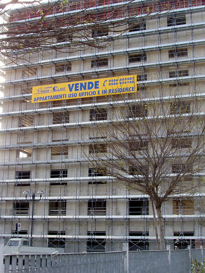 Centro Direzionale Torre 1 by Edoardo Marchetti