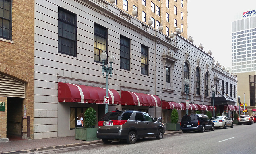 The Peabody Memphis by Ryan Hildebrand