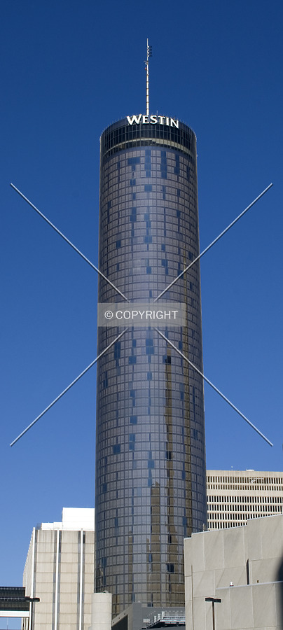 Westin Peachtree Plaza by Martin Bugajski