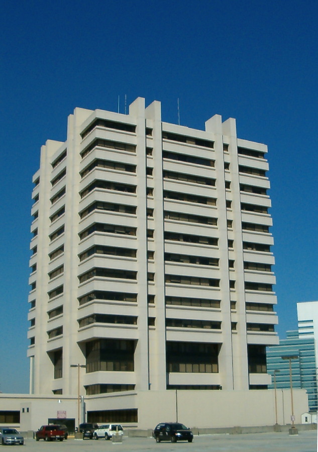 Baptist Medical Pavilion by Rodney Gunn