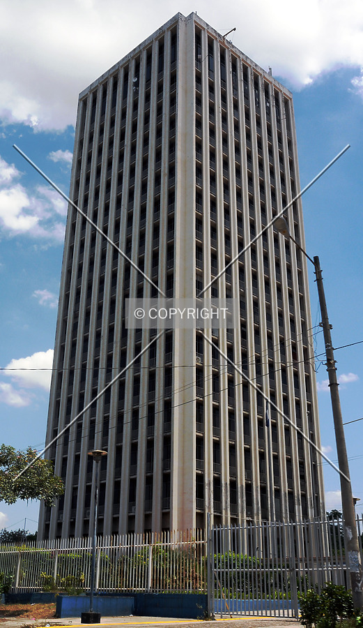 Banco de América by Jorge Molina