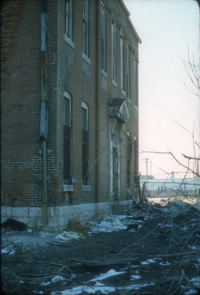 Chouteau School