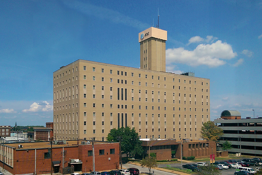 AT&T Toll Building by Ryan Hildebrand