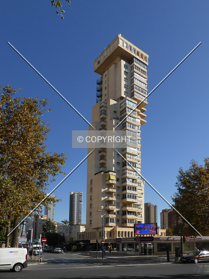 Torre Benidorm by Nephilim