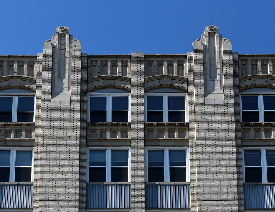 Medical Arts Building by John W. Cahill