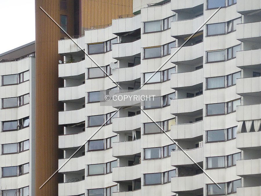 Wohnpark Alterlaa - Block B3-B8 by Nephilim