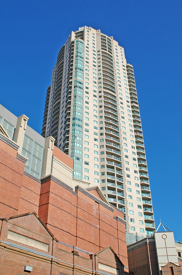 The Peak by John Bek