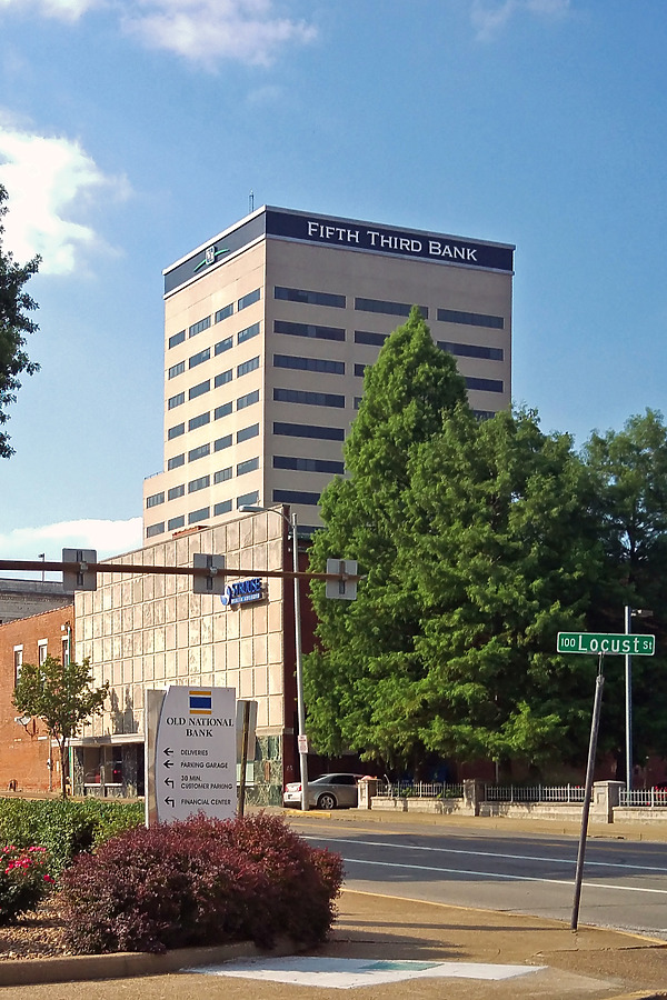 Fifth Third Bank Building by Ryan Hildebrand