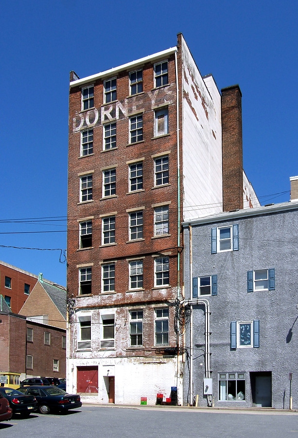 Schoen's Building by John Cahill
