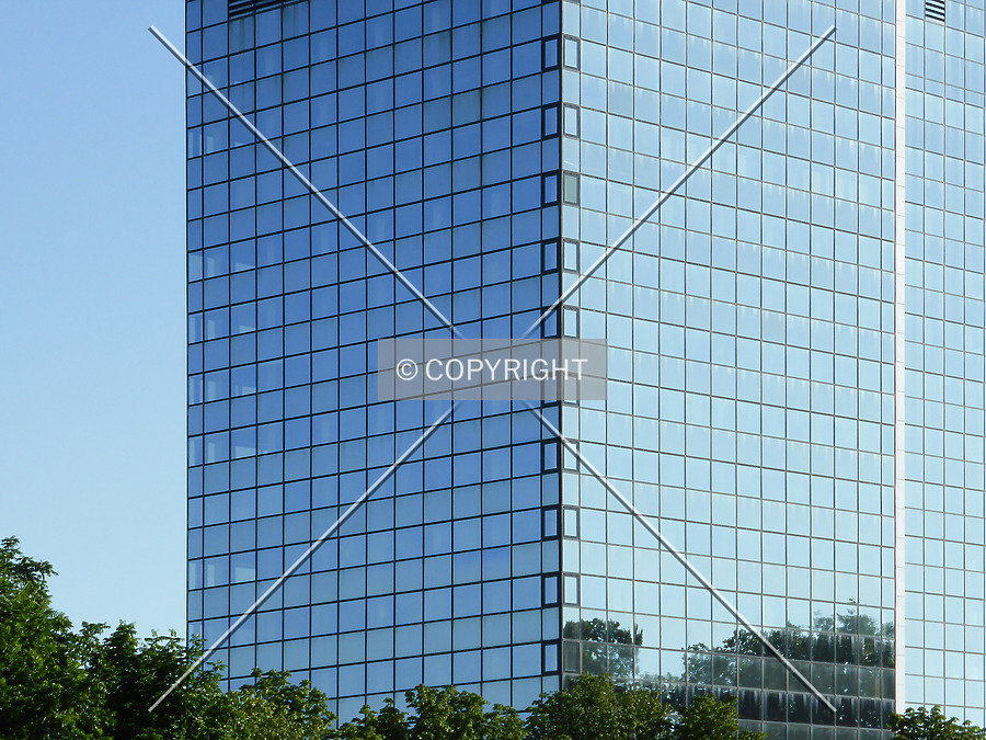 Hochhaus am Park by Nephilim