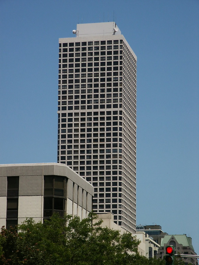 Newberry Plaza by Daniel Kieckhefer