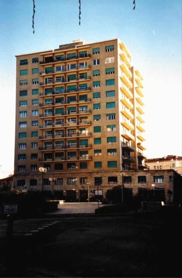 Il Grattacielo by Edoardo Marchetti