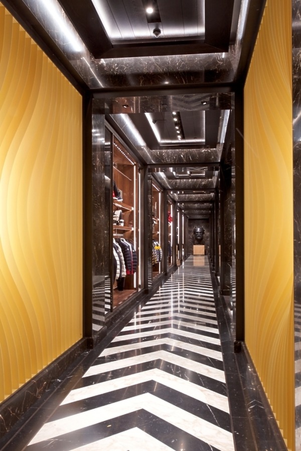 650 Madison Avenue by Vornado Realty Trust