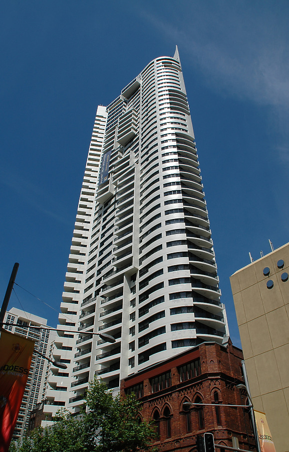 Meriton Tower by John Bek