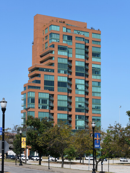 375-031-739