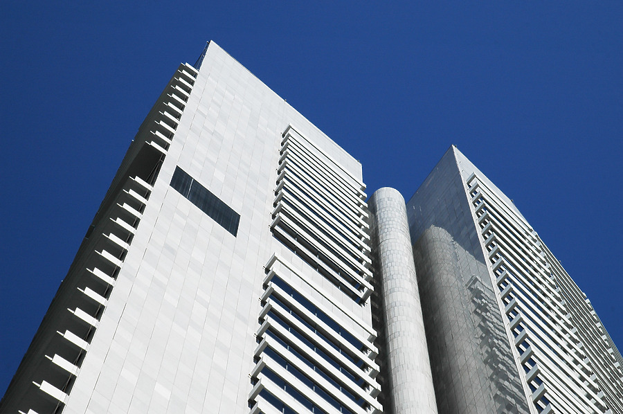 Grosvenor Place by John Bek