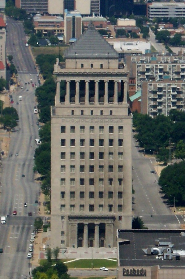Civil Courts Building by Ryan Hildebrand