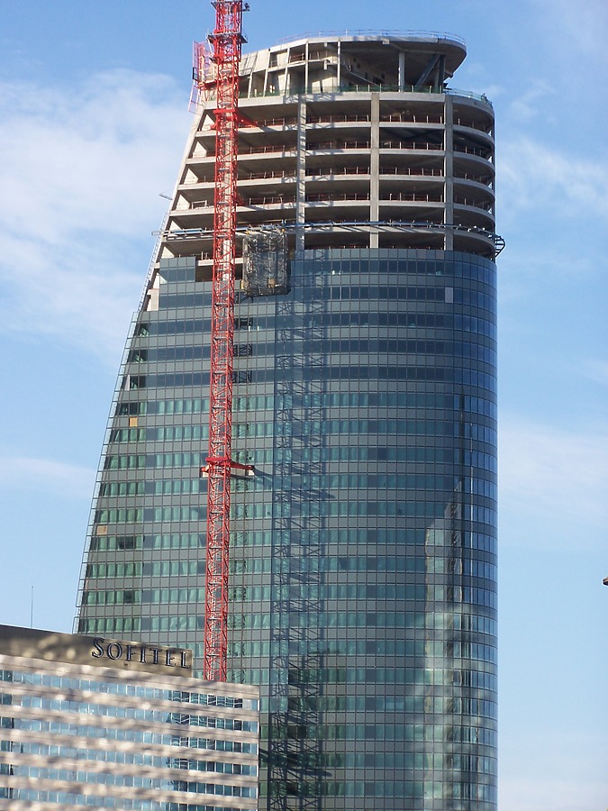 Tour T1 by Florian Barbier