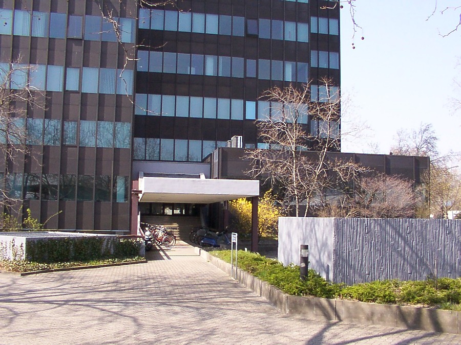 IBM Niederlassung Mannheim by Daniel Kieckhefer