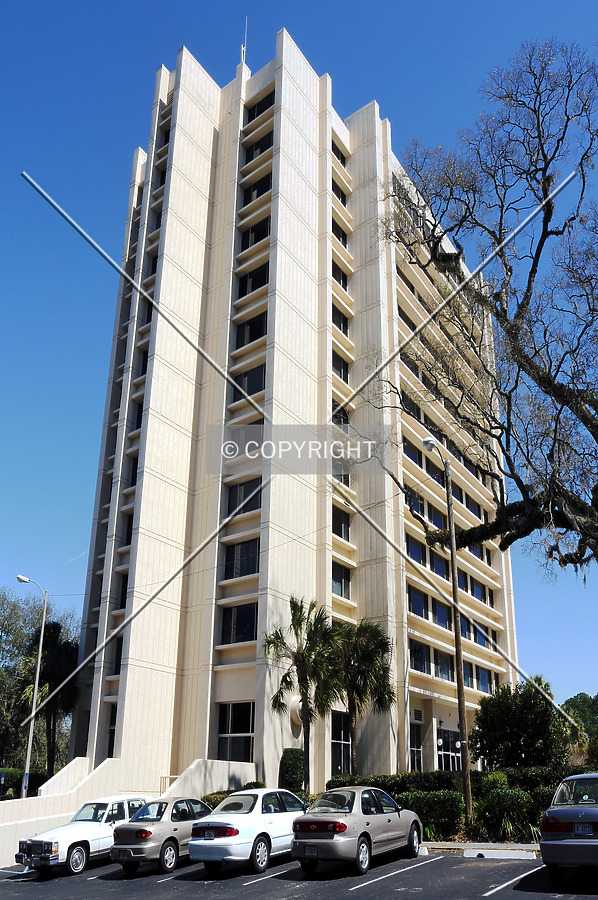 Georgia Belle Apartments by Jorge Molina
