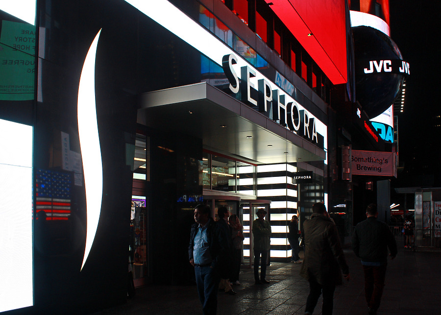 1500 Broadway by Ryan Hildebrand