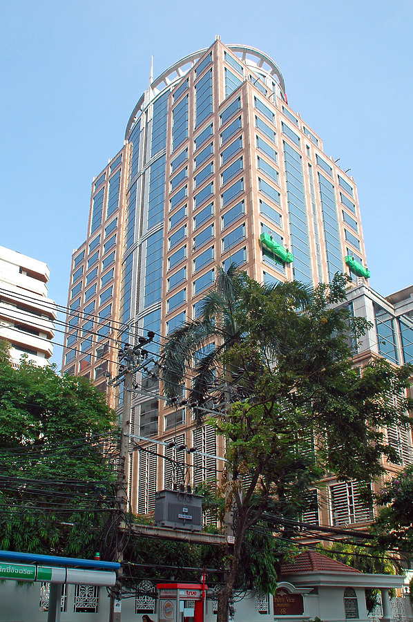 Bank Thai Tower by John Bek