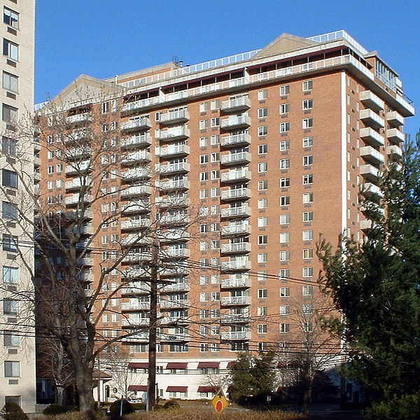 Oakwood Excelsior I by John Cahill
