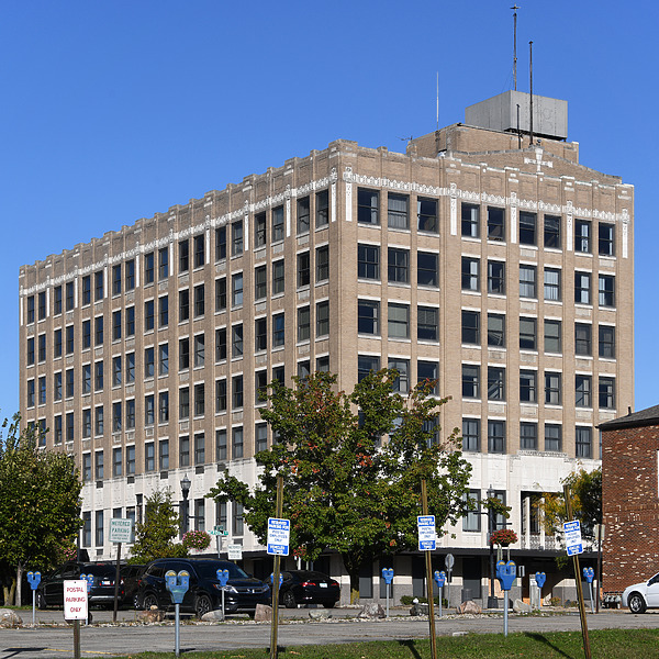 PNC Bank Building by John W. Cahill