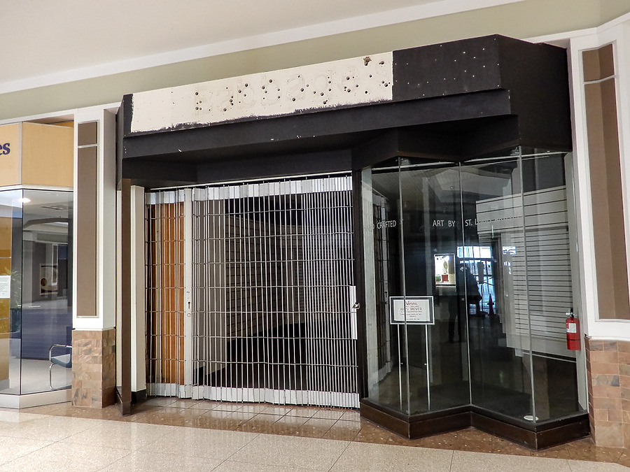 Chesterfield Mall by Dblackwood