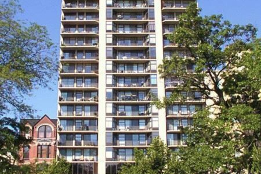 Lincoln Park Villas