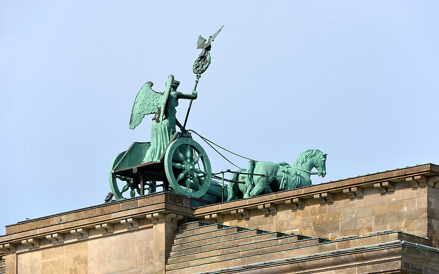 Brandenburger Tor by John W. Cahill