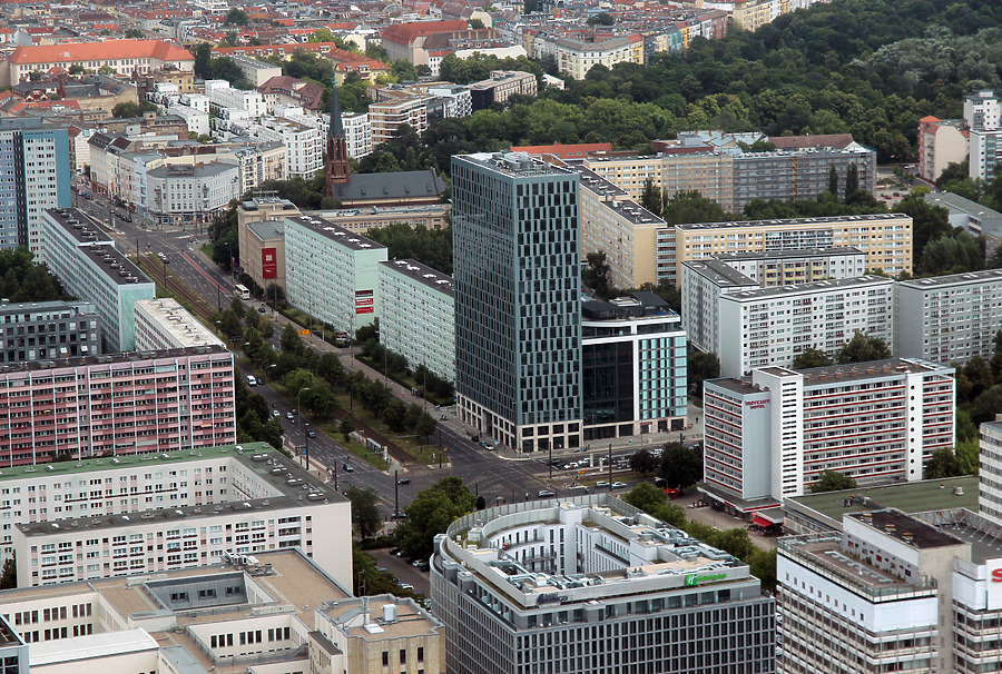Königstadt-Carrée am Alexanderplatz by Kjetil Balog
