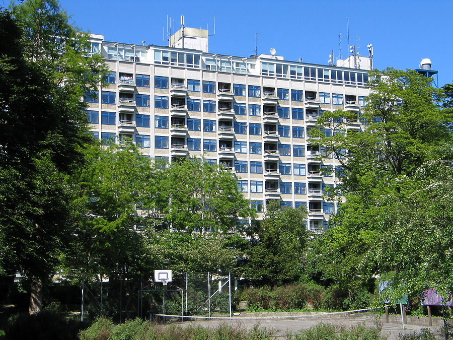 Kollegiet Solbakken by Anders Skærlund Petersen
