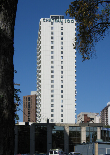 Chateau 100