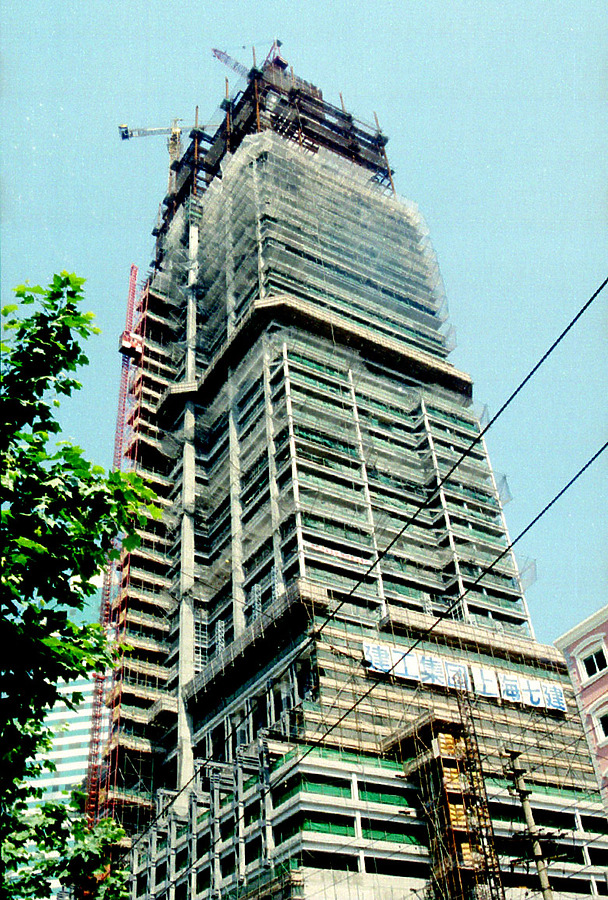 Hong Kong New World Tower by Huopa