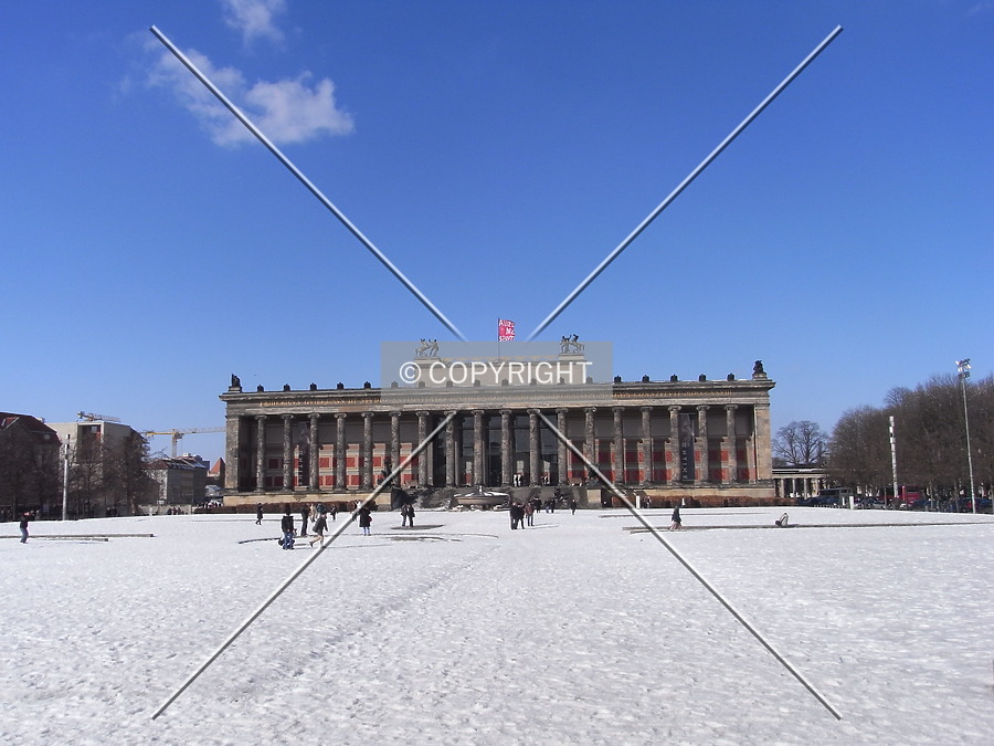Altes Museum Berlin by Jörg Berkemeyer