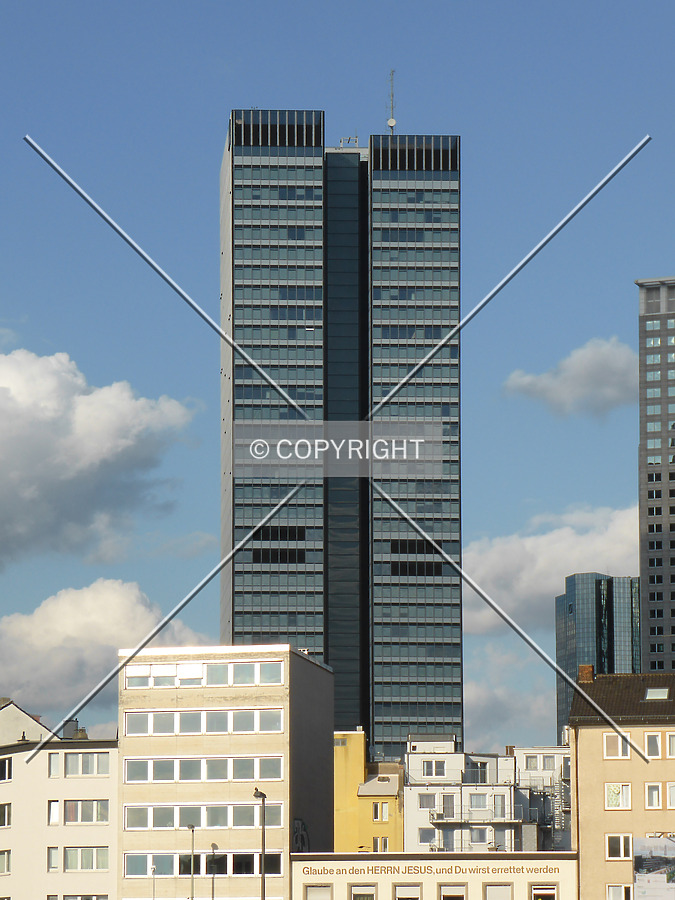 City-Hochhaus by Nephilim