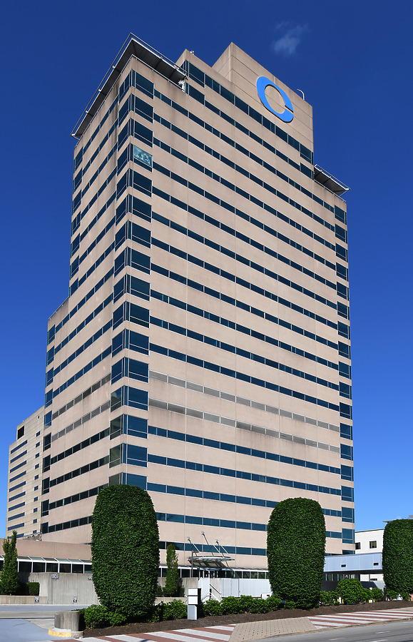 300 West Vine by John W. Cahill