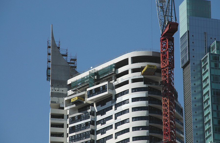 Meriton Tower by John Bek
