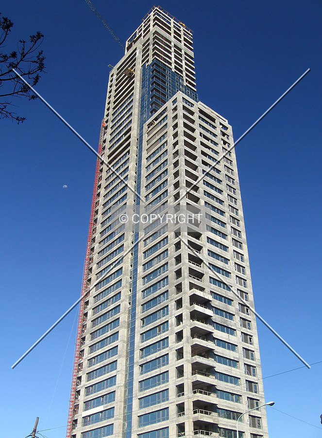 Torre Cavia by Maximiliano Buono