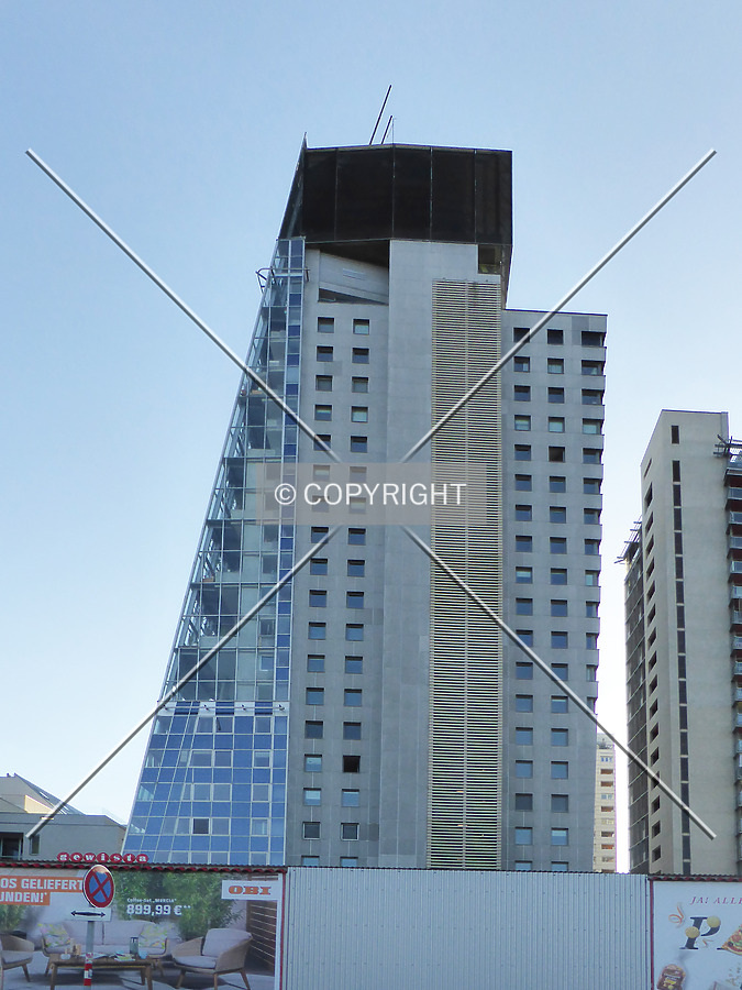 SEG-Wohnturm by Nephilim