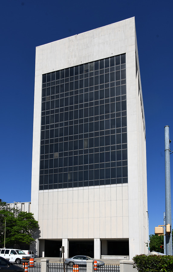 BB&T Building by John W. Cahill