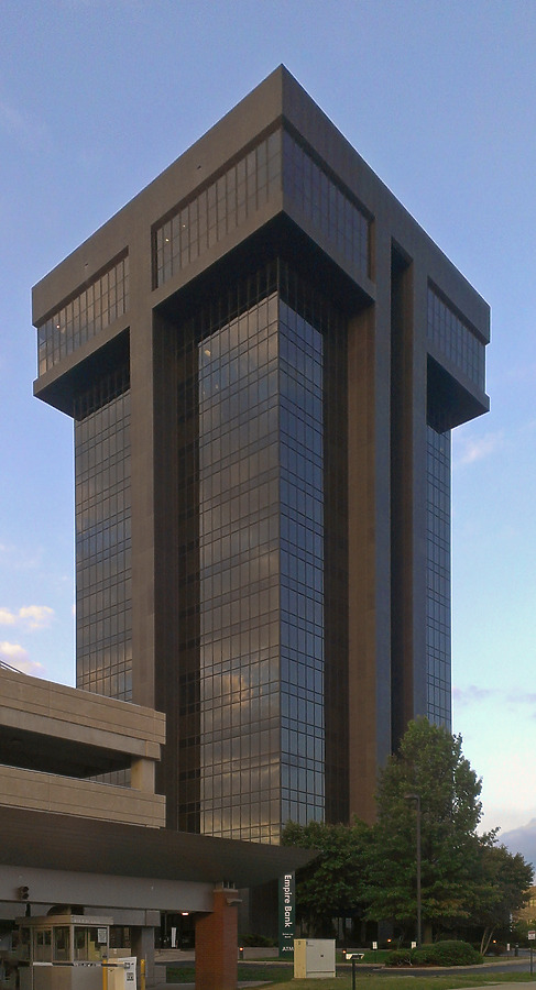 Hammons Tower by Ryan Hildebrand
