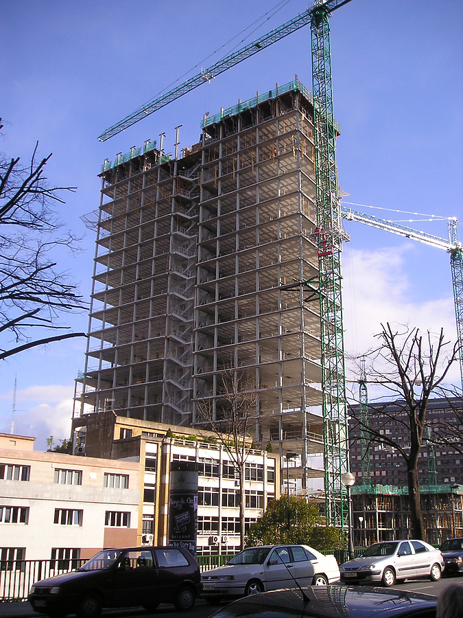 Isozaki Atea I by Mikel Allende