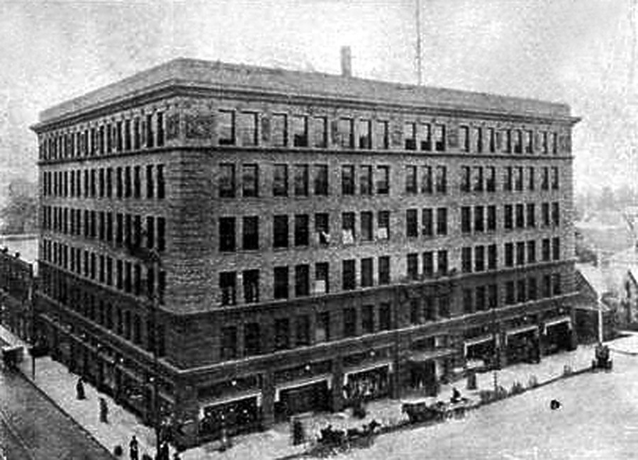 Union Building by United States Public Domain