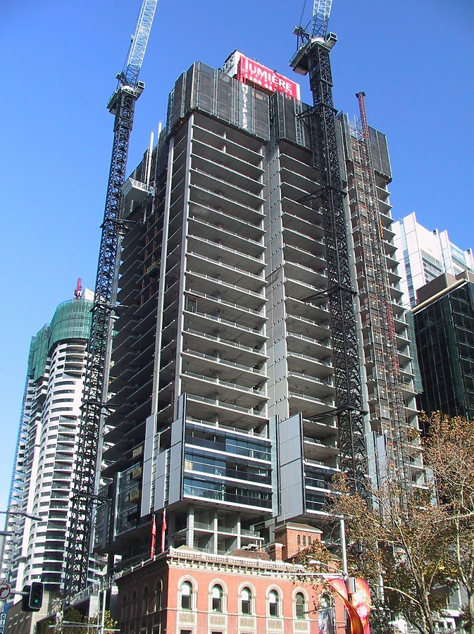 Lumière Residences by John Bek