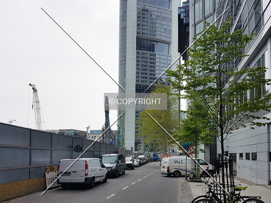 FOUR Frankfurt - Tower 1 by Nephilim